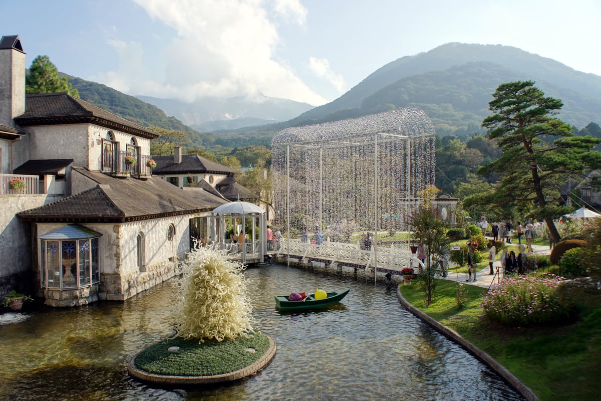 箱根ガラスの森美術館